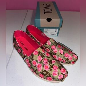 TOMS Alpargata Floral Camo Slip-On Shoes | Women’s 8.5
